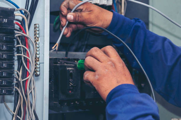 Best Circuit Breaker Repair  in Bridgeport, MI